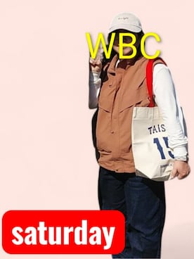 「しまむら（シマムラ）のアイテム（デニムパンツ、ブルー系）」を使った、kamiさん（レディース・160cm）の冬コーディネート