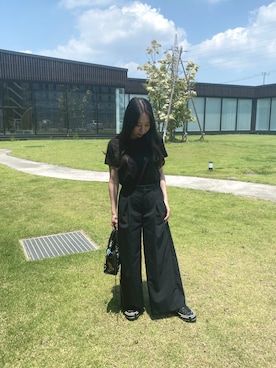 noir kei ninomiya(ノワールケイニノミヤ)のパンツを使った人気