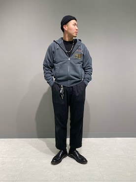 「AVIREX（アヴィレックス）のアイテム（ニットキャップ/ビーニー）」を使った、アライマンさん（メンズ・180cm）の冬コーディネート