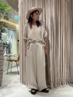 「アイテム（シューズ）」を使った、H I R O M Iさん（レディース・162cm）の春コーディネート