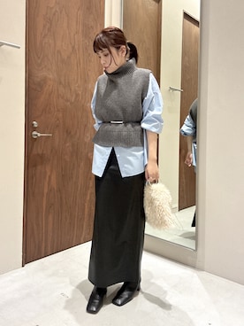 「アイテム（ベルト）」を使った、H I R O M Iさん（レディース・162cm）の秋コーディネート