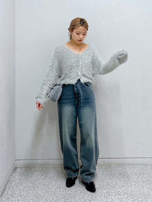 セール】◇Vネックフェザーショート丈カーディガン（カーディガン