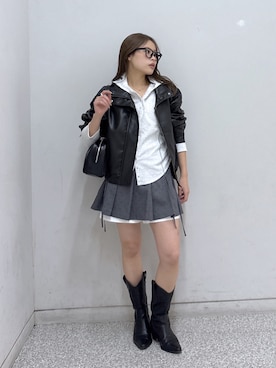 「ミニ丈」｜𝐒𝐡𝐢𝐧𝐨さん（レディース・150cm）の秋コーディネート