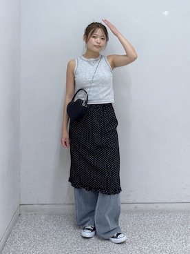「FREE'S MART（フリーズマート）の◆ワッフルアメスリショート丈タンク（Tシャツ/カットソー、グレー系）」を使った、𝐒𝐡𝐢𝐧𝐨さん（レディース・150cm）の夏コーディネート