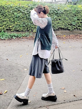 「アイテム（ローファー、シルバー系）」を使った、&りっちさん（レディース・154cm）の秋コーディネート