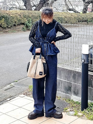 「ikka(イッカ)のポリジュート2WAY巾着バッグ(ショルダーバッグ)」を使った、&りっちさん(レディース・154cm)の春コーディネート