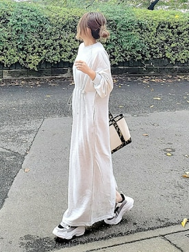 「スウェットワンピース」｜「アイテム（トートバッグ）」を使った、&りっちさん（レディース・154cm）の秋コーディネート