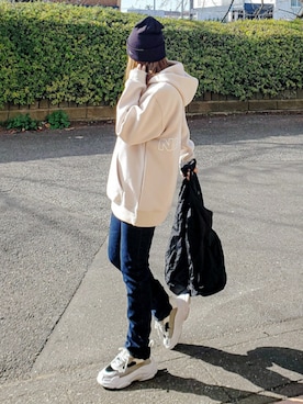 「アイテム（パーカー）」を使った、&りっちさん（レディース・154cm）の冬コーディネート