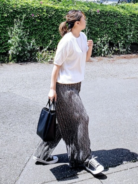 「ikka（イッカ）の幾何学ジャカード半袖プルオーバー（Tシャツ/カットソー、ホワイト系）」を使った、&りっちさん（レディース・154cm）の春コーディネート