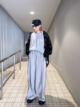 「DANKE SCHON（ダンケシェーン）のアイテム（帽子）」を使った、HARU.さん（レディース・157cm）の秋コーディネート