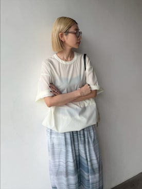 「RIM.ARK（リムアーク）のPaper like light PO ペーパーライク ライト プルオーバー（Tシャツ/カットソー、ホワイト系）」を使った、MariNakamuraさん（レディース・158cm）の春コーディネート