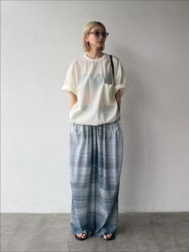 「RIM.ARK（リムアーク）のPaper like light PO ペーパーライク ライト プルオーバー（Tシャツ/カットソー、ホワイト系）」を使った、MariNakamuraさん（レディース・158cm）の春コーディネート