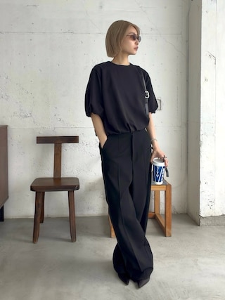 「RIM.ARK(リムアーク)のSide paint PT(サイド ペイント パンツ)(その他パンツ)」を使った、MariNakamuraさん(レディース・158cm)の夏コーディネート