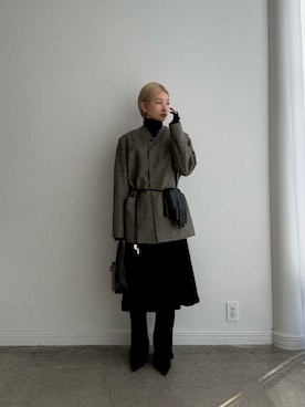 「アイテム（ノーカラージャケット）」を使った、MariNakamuraさん（レディース・158cm）の冬コーディネート