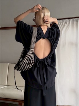 「RIM.ARK（リムアーク）のBack conscious vacation tops バック コンシャス バケーション トップス（Tシャツ/カットソー、ブラック系）」を使った、MariNakamuraさん（レディース・158cm）の春コーディネート