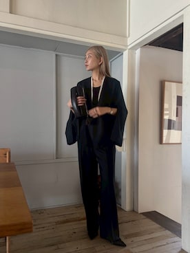 「アイテム（クラッチバッグ）」を使った、MariNakamuraさん（レディース・158cm・30代）の夏コーディネート