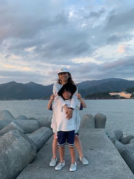 「VOLCOM（ボルコム）のアイテム（キャップ）」を使った、iammackeyさん（キッズ・125cm）の秋コーディネート