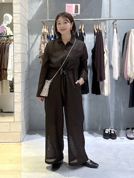 「アイテム（つなぎ/オールインワン、ブラウン系）」を使った、hanaeさん（レディース・161cm）の秋コーディネート