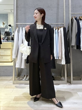 「LEPSIM（レプシィム）のアイテム（ブローチ/コサージュ）」を使った、hanaeさん（レディース・161cm）の冬コーディネート