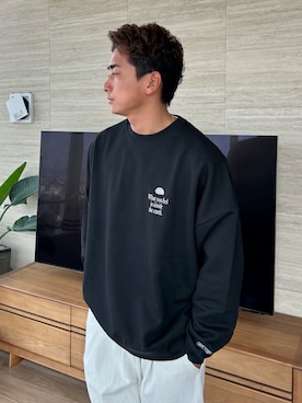 「アイテム（スウェット）」を使った、takuyaさん（メンズ・170cm・20代）の春コーディネート