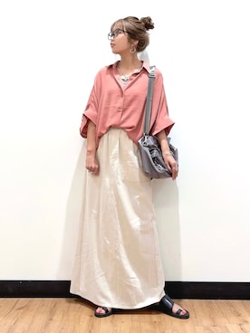 「Right-on（ライトオン）のHONEYSUCKLE ROSE(ハニーサックルローズ)ハーフスリーブドレープシャツ（シャツ/ブラウス、オレンジ系）」を使った、Natsu☆さん（レディース・157cm）の夏コーディネート