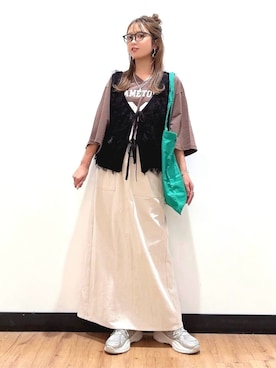 「Right-on（ライトオン）のHONEYSUCKLE ROSE(ハニーサックルローズ)２ＷＡＹフリンジベスト（ベスト、ブラック系）」を使った、Natsu☆さん（レディース・157cm）の春コーディネート
