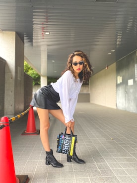 「BALENCIAGA（バレンシアガ）のアイテム（ハンドバッグ、ブラック系）」を使った、Natsuさん（レディース・170cm）の夏コーディネート