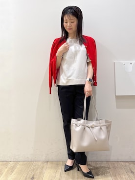 「OPAQUE.CLIP（オペークドットクリップ）のベーシックパンプス（パンプス、ブラック系）」を使った、mameさん（レディース・154cm）の春コーディネート