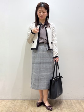 「index（インデックス）のバイカラークルーネックカーディガン【洗濯機OK】（カーディガン/ボレロ、ベージュ系）」を使った、mameさん（レディース・154cm）の秋コーディネート