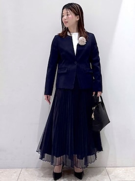 「アイテム（ブローチ/コサージュ、ベージュ系）」を使った、mameさん（レディース・154cm）の冬コーディネート
