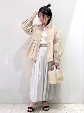 「アイテム（ショルダーバッグ、ゴールド系）」を使った、mameさん（レディース・154cm）の春コーディネート