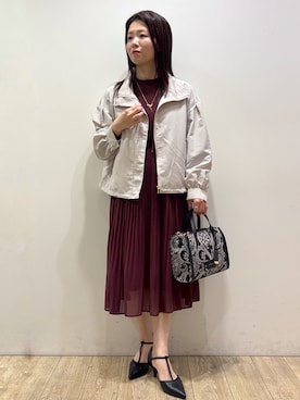 「index（インデックス）の【防シワ】スタンドパフブルゾン《洗濯機OK》（ブルゾン、ベージュ系）」を使った、mameさん（レディース・154cm）の秋コーディネート