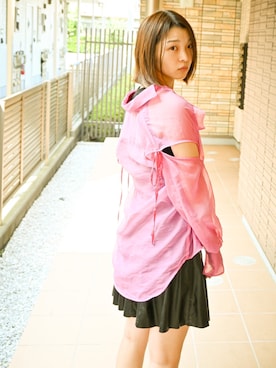 「MOUSSY（マウジー）のアイテム（シャツ/ブラウス、ピンク系）」を使った、karinさん（レディース・162cm）の秋コーディネート