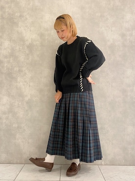 「レトロ」｜「アイテム（その他シューズ）」を使った、カ　リ　ンさん（レディース・160cm）の秋コーディネート