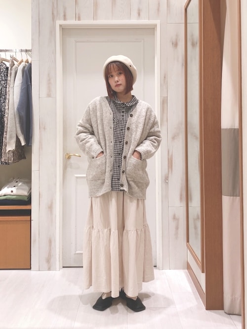 Samansa Mos2（サマンサ モスモス）の「Vネックロングカーディガン