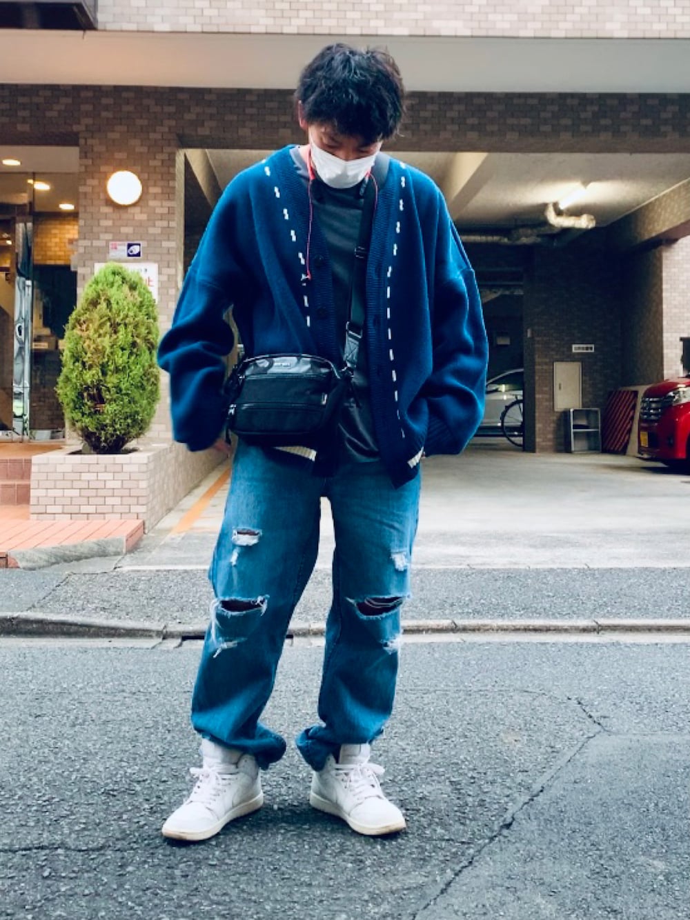 完売必須 大人気 NIKE AIR JORDAN 1 MID 王道ストリートコーデに 1637271802_1000.jpg
