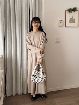 「ロングヘア」｜「アイテム（ハンドバッグ）」を使った、kaoriさん（レディース・153cm）の冬コーディネート