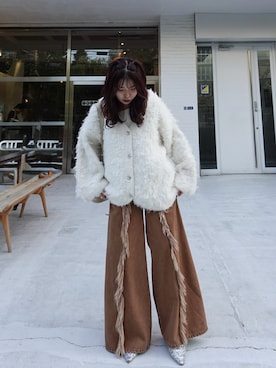 「アイテム（ローファー、シルバー系）」を使った、nacoさん（レディース・162cm）の秋コーディネート