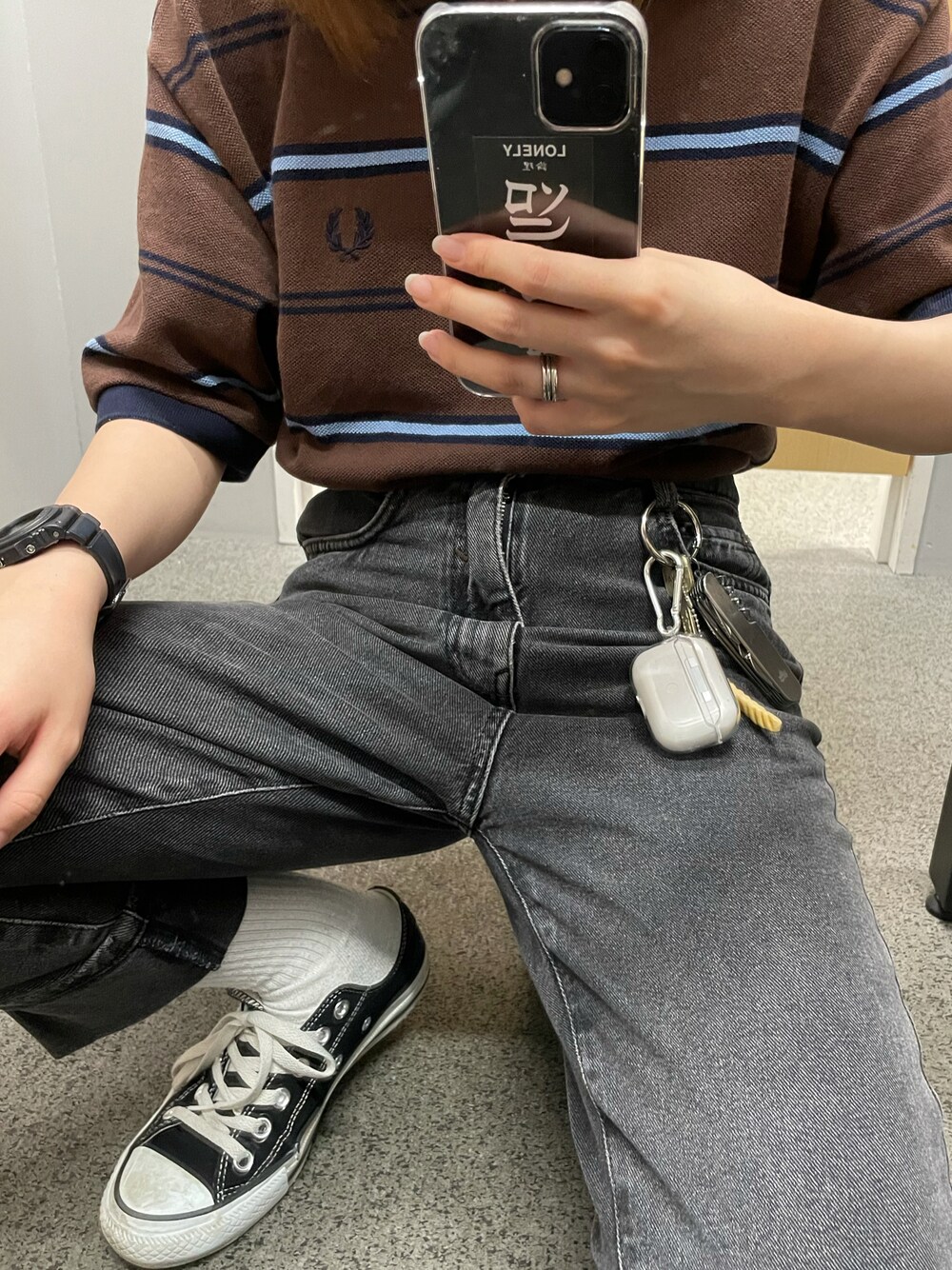 「ZARAのアイテム（デニムパンツ、ブラック系）」を使った、0113さん（レディース・156cm）の夏コーディネートの1枚目の写真