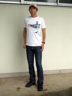 「Hollister（ホリスター）のアイテム（Tシャツ/カットソー）」を使った、Hidezumiさん（メンズ・174cm）の夏コーディネート