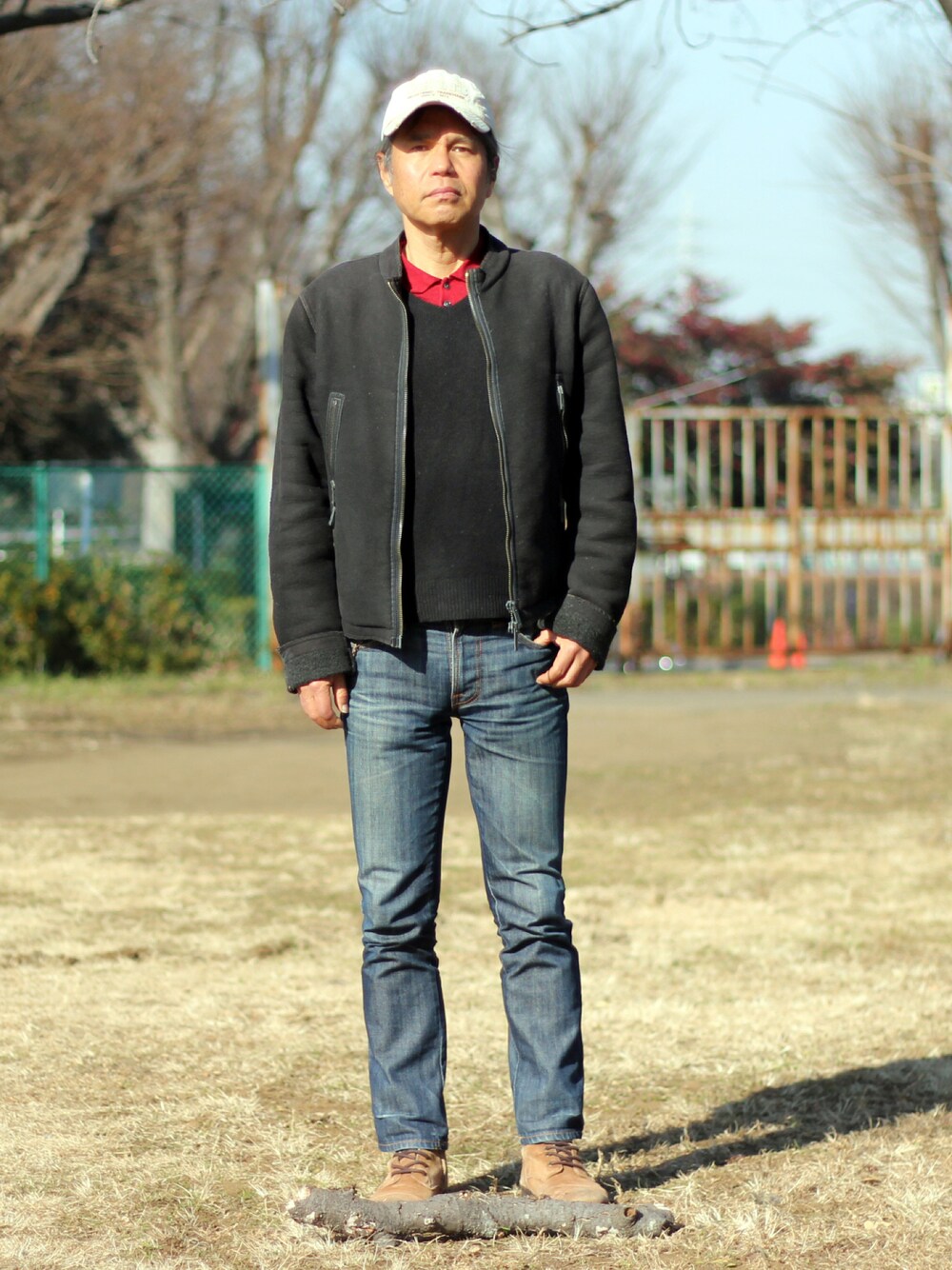 「ARMANI EXCHANGEのArmani Exchange Jacket（ライダースジャケット、グレー系）」を使った、Hidezumiさん（メンズ・174cm）の冬コーディネートの1枚目の写真