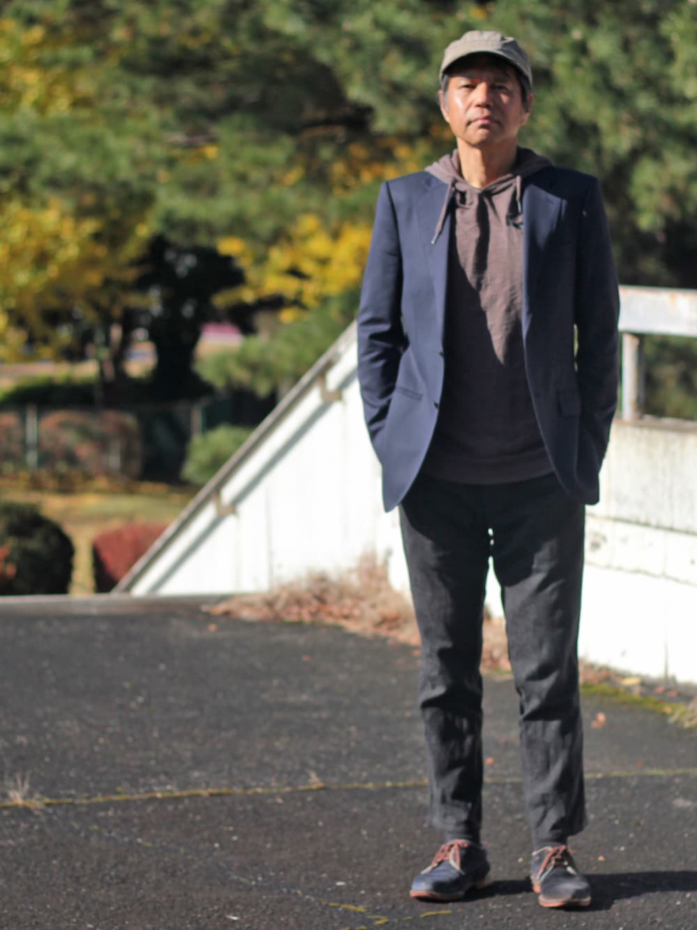 「nano・universe LIBRARYのNano Universe Wool Jacket （テーラードジャケット、ブルー系）」を使った、Hidezumiさん（メンズ・174cm）の冬コーディネートの1枚目の写真