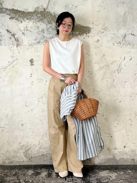 「and it_（アンドイット）のアイテム（トップス）」を使った、and it_staffさん（レディース・163cm）の春コーディネート