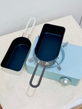 「212 KITCHEN STORE（トゥワントゥキッチンストア）のスティックパンオーバルパン チャコール（キッチンツール、その他）」を使った、nagiさん（レディース）の春コーディネート