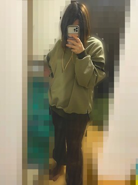「AS KNOW AS plus（アズノゥアズプラス）のアイテム（パンツ）」を使った、カナタさん（レディース・169cm）の春コーディネート