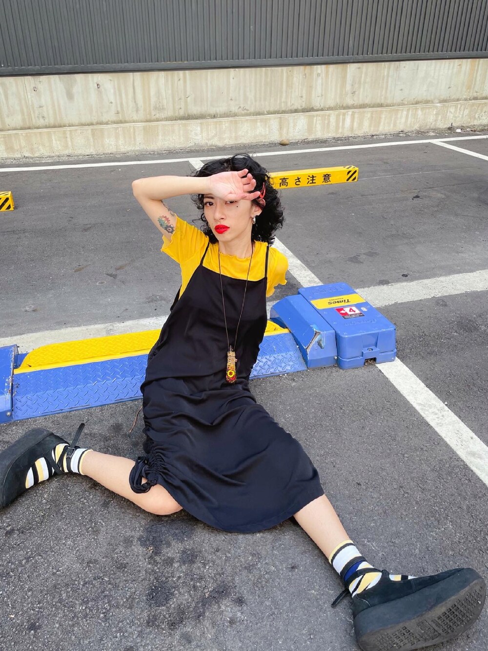 「ootd、台灣」｜「TOKYO BOPPERのアイテム（バレエシューズ、ブラック系）」を使った、Minima 蕭さん（レディース・155cm）の春コーディネートの1枚目の写真