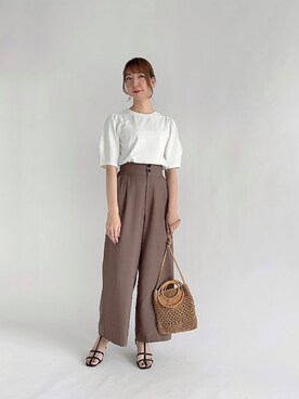 「ハイウエストパンツ」｜「アイテム（その他）」を使った、sakiさん（レディース・163cm）の秋コーディネート