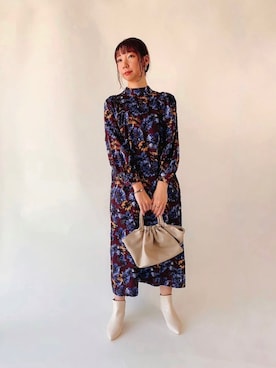 「Te chichi CLASSIC（テチチクラシック）のアイテム（ワンピース/ドレス）」を使った、sakiさん（レディース・163cm）の秋コーディネート