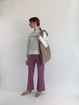 「ロゴニット」｜「アイテム（パンプス）」を使った、sakiさん（レディース・163cm）の春コーディネート