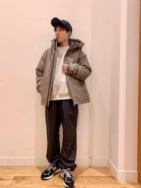 「アイテム（ダウンジャケット/コート）」を使った、Uさん（メンズ・168cm）の秋コーディネート